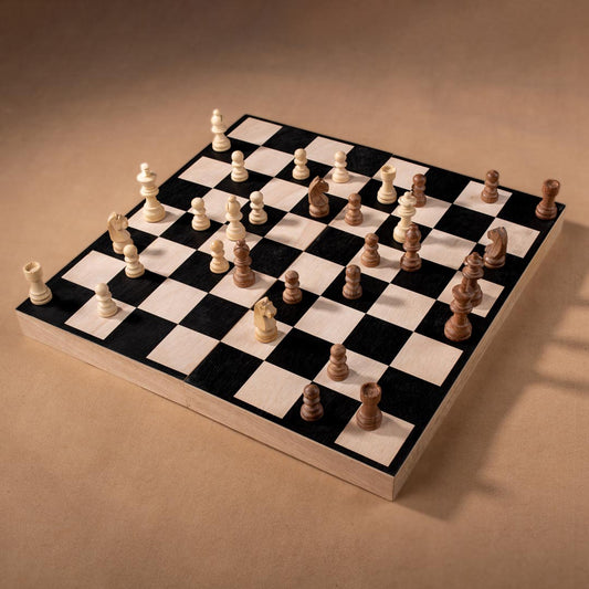Pawntiff Wooden Chess Board