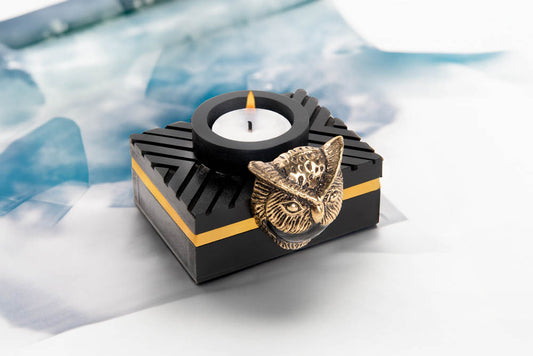 The Nightking Tealight Holder