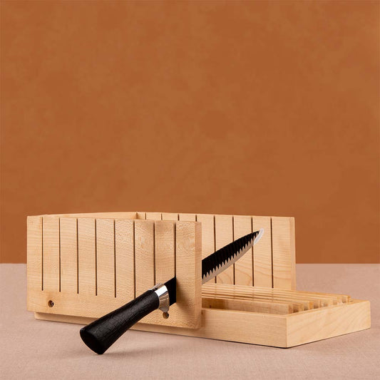 Vananta Wooden Bread Slicer