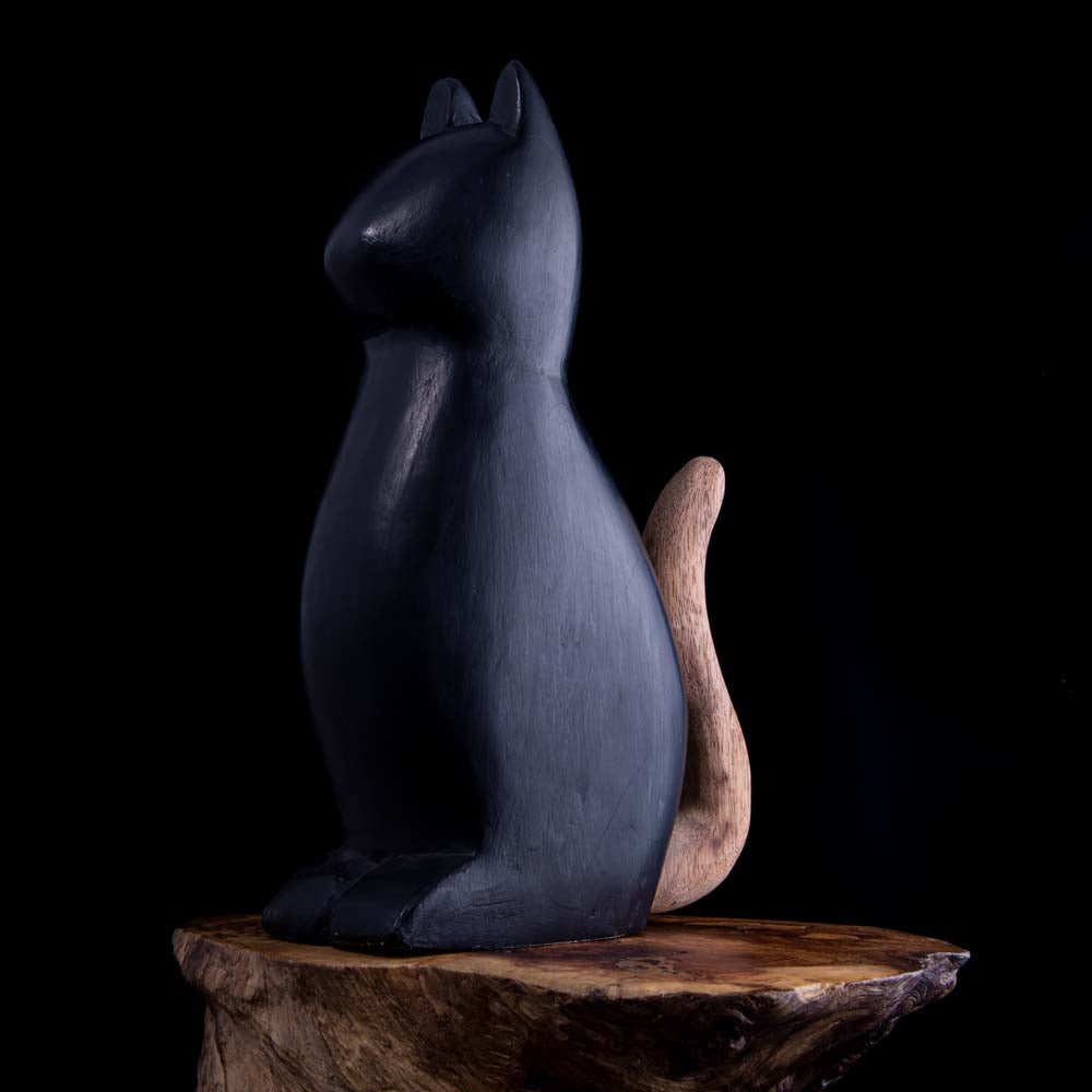 dark cat decorative showpiece